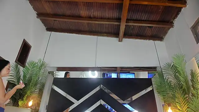 emily-fox online show from October 2025 10:48:01 AM