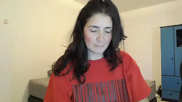 Snapshot of samantha_s69 chatting on January 2025 12:32:02 PM samantha s69 online show from January 2025 12:32:02 PM