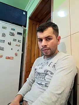 Snapshot of hornny1995 chatting on December 2024 12:45:01 PM hornny1995 online show from December 2024 12:45:01 PM