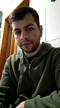 Snapshot of hornny1995 chatting on January 2025 02:06:02 AM hornny1995 online show from January 2025 02:06:02 AM