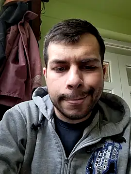 Snapshot of hornny1995 chatting on January 2025 01:09:01 PM hornny1995 online show from January 2025 01:09:01 PM