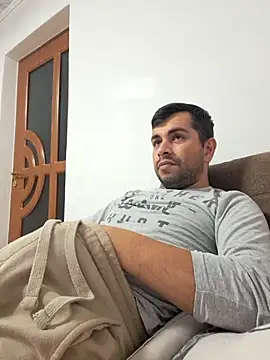 Snapshot of hornny1995 chatting on October 2025 07:24:01 PM hornny1995 online show from October 2025 07:24:01 PM