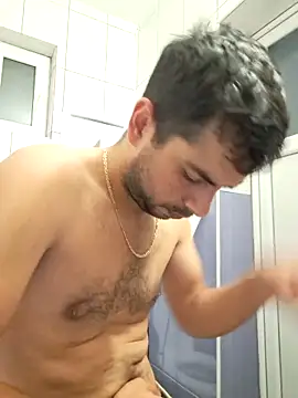 Snapshot of hornny1995 chatting on October 2025 05:23:02 PM hornny1995 online show from October 2025 05:23:02 PM