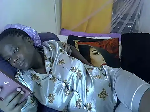 Snapshot of Sweetreena chatting on May 2026 03:31:02 PM Sweetreena online show from May 2026 03:31:02 PM