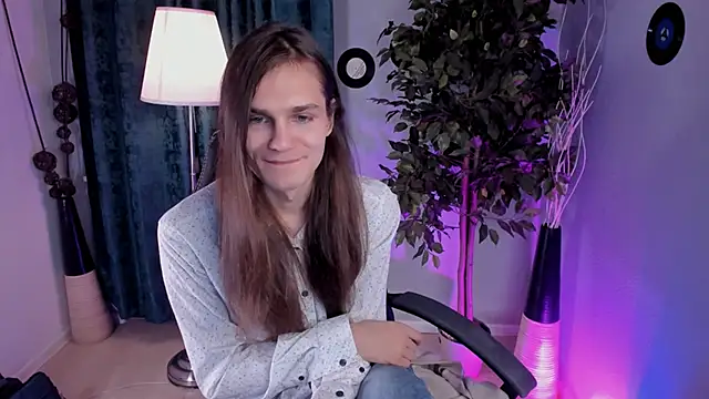 Snapshot of Will_Will_ chatting on February 2026 09:52:01 PM Will Will online show from February 2026 09:52:01 PM