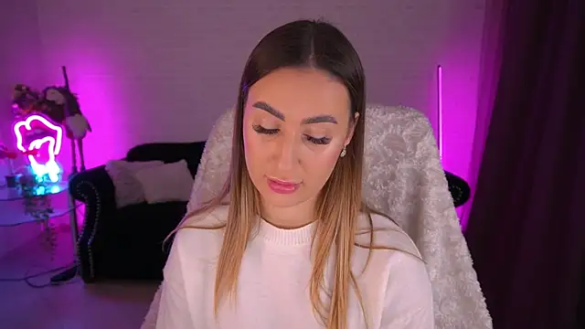 LiaBrazzerr online show from December 2024 01:55:02 PM