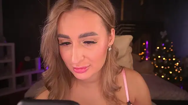 LiaBrazzerr online show from December 2024 11:40:01 AM