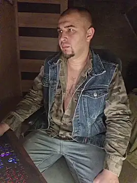 Foxyshaved online show from November 2025 04:34:02 AM