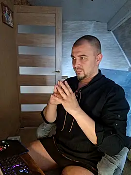 Foxyshaved online show from April 2026 06:24:01 AM