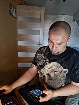 Snapshot of Foxyshaved chatting on May 2026 03:36:02 AM Foxyshaved online show from May 2026 03:36:02 AM