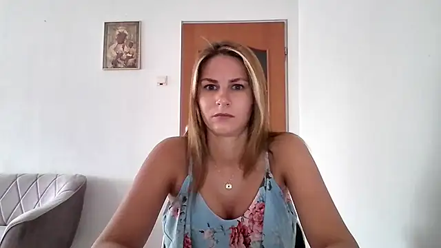 Snapshot of DagmarieFlirt chatting on January 2025 07:11:02 AM DagmarieFlirt online show from January 2025 07:11:02 AM