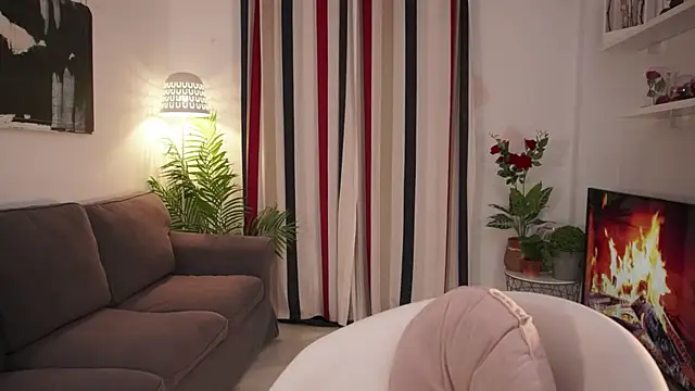 Raychell Black online show from March 2026 04:46:02 PM