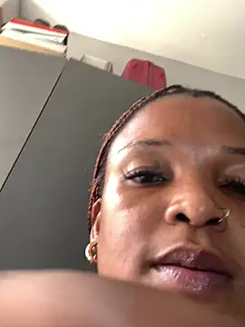 slimcateee online show from February 2025 09:25:02 AM