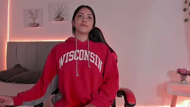  janiis online show from March 2025 10:26:01 PM