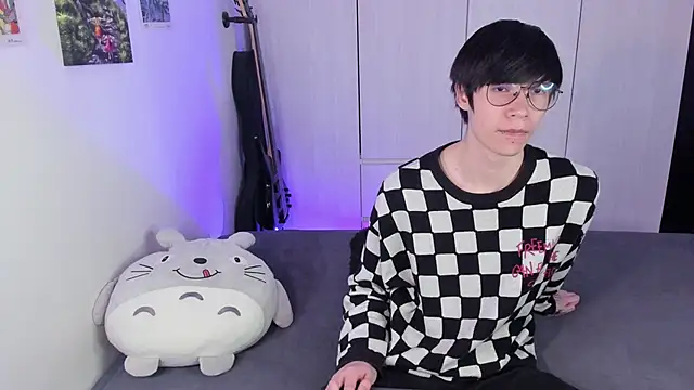 Aventure Twinks online show from February 2025 07:59:02 PM