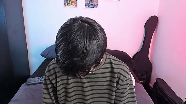 Aventure Twinks online show from December 2025 05:09:01 PM