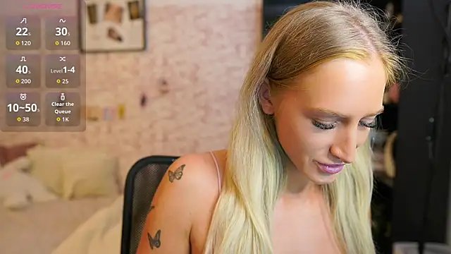 Nicolette  Shea  online show from September 2025 12:05:01 PM