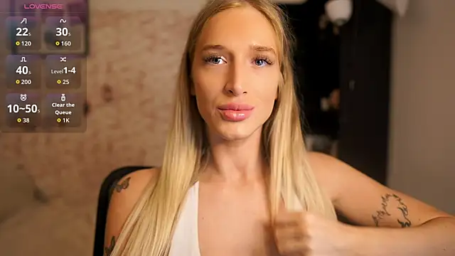 Nicolette  Shea  online show from October 2025 07:27:01 AM