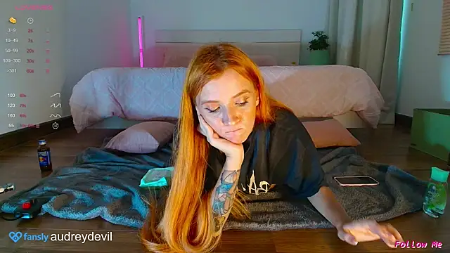 AudreyDevil online show from September 2025 11:03:01 AM