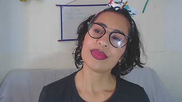 fantasty nylon online show from September 2025 04:07:01 PM