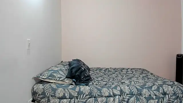 nina pons online show from November 2025 09:03:02 PM