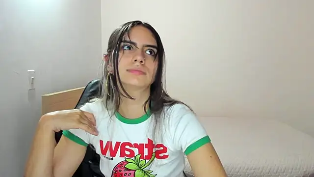 nina pons online show from May 2026 11:24:01 PM