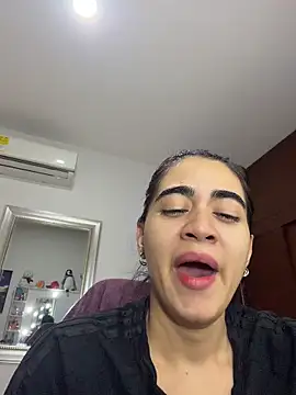 ZarahEvans online show from February 2026 10:02:02 PM