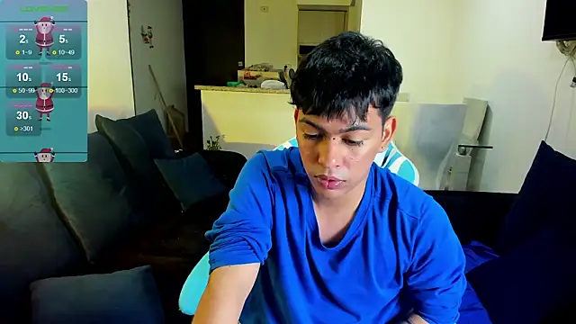 Snapshot of Franco_Rizzo_ chatting on December 2024 12:59:02 AM Franco Rizzo online show from December 2024 12:59:02 AM