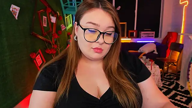 KimberlyMaran online show from February 2025 12:19:01 PM