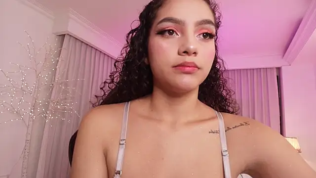 anahi curlie1 online show from February 2025 11:51:02 AM