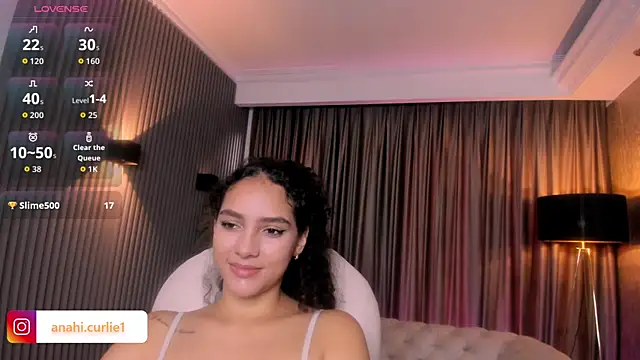 Snapshot of anahi_curlie1 chatting on June 2026 12:00:02 PM anahi curlie1 online show from June 2026 12:00:02 PM