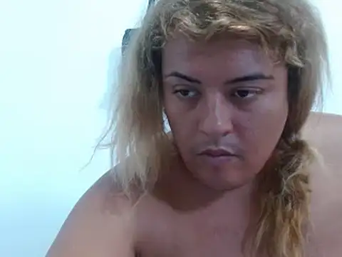 KIARAMARSHALLWELLZ online show from February 2025 03:29:01 PM