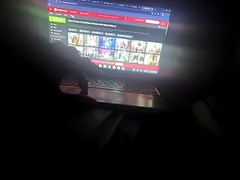 Brooke-lynn online show from October 2025 03:20:01 AM