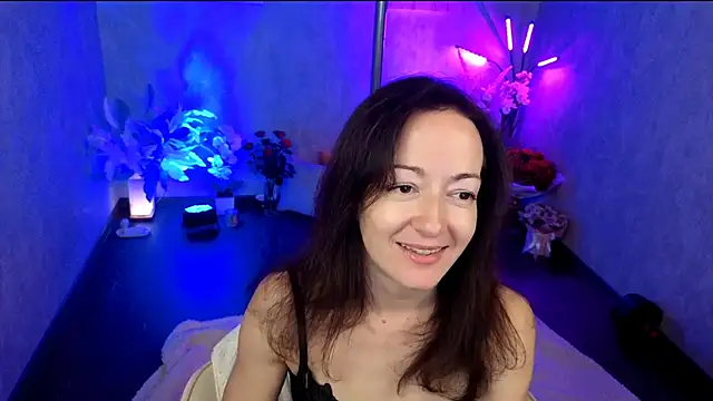Snapshot of kimberlyray777 chatting on June 2026 08:48:01 AM kimberlyray777 online show from June 2026 08:48:01 AM