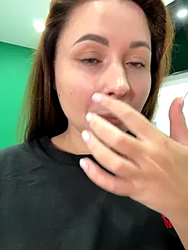 dreams4u online show from October 2025 09:19:02 AM