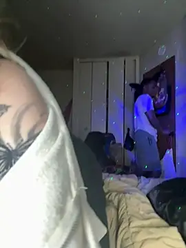 Snapshot of princesspassionn chatting on February 2026 04:13:01 AM princesspassionn online show from February 2026 04:13:01 AM