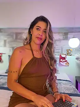 Snapshot of Emilia_Bakerr chatting on December 2024 09:23:02 PM Emilia Bakerr online show from December 2024 09:23:02 PM