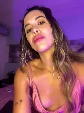 Snapshot of Emilia_Bakerr chatting on January 2025 09:19:01 PM Emilia Bakerr online show from January 2025 09:19:01 PM