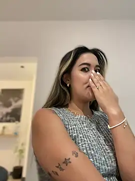 Snapshot of Emilia_Bakerr chatting on January 2025 05:42:01 PM Emilia Bakerr online show from January 2025 05:42:01 PM