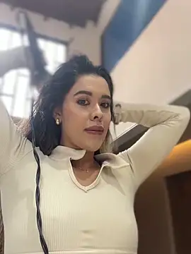 Snapshot of Emilia_Bakerr chatting on March 2025 06:40:02 PM Emilia Bakerr online show from March 2025 06:40:02 PM