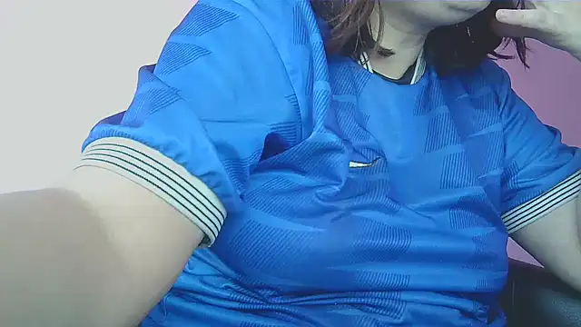 Snapshot of Lucinka1 chatting on December 2024 01:02:02 PM Lucinka1 online show from December 2024 01:02:02 PM