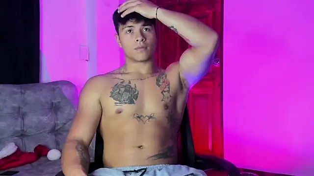 Dominic Biker   online show from December 2025 12:27:02 AM