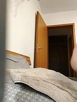 noidentiti online show from February 2025 12:10:01 AM