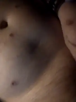 Snapshot of DjiniCD chatting on April 2026 10:26:02 PM DjiniCD online show from April 2026 10:26:02 PM