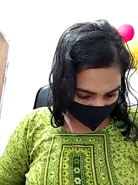 Snapshot of Ritusri_Dotta chatting on February 2025 04:22:01 PM Ritusri Dotta online show from February 2025 04:22:01 PM