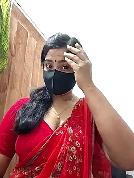 Snapshot of Ritusri_Dotta chatting on March 2025 07:28:01 PM Ritusri Dotta online show from March 2025 07:28:01 PM