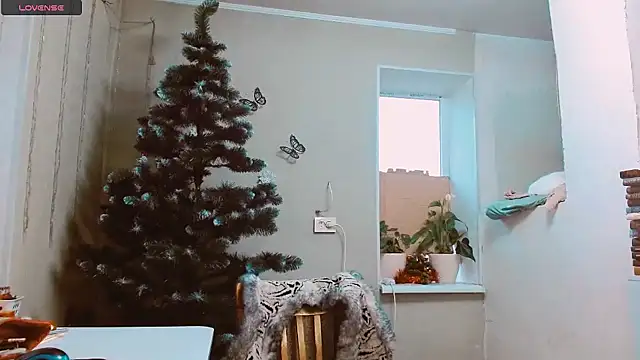 Snapshot of RosaJil chatting on December 2024 01:30:02 PM RosaJil online show from December 2024 01:30:02 PM