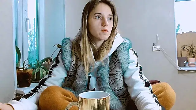 Snapshot of RosaJil chatting on November 2025 02:52:02 PM RosaJil online show from November 2025 02:52:02 PM