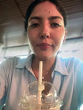 MarianaBenz online show from February 2025 03:26:02 PM