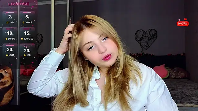 Snapshot of shy_blondiee chatting on February 2025 12:16:01 AM shy blondiee online show from February 2025 12:16:01 AM